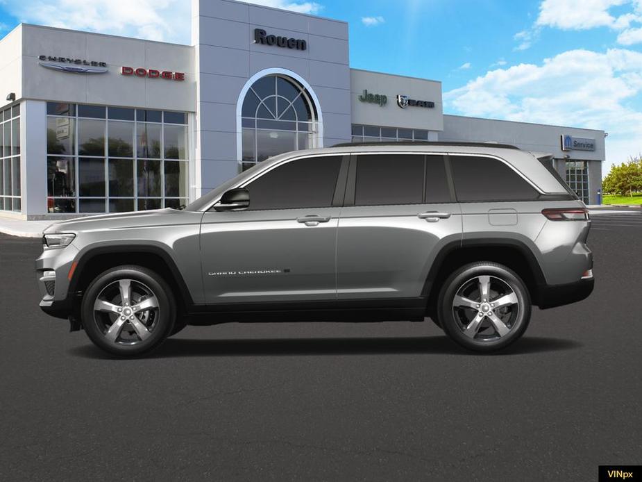 new 2024 Jeep Grand Cherokee car, priced at $50,105