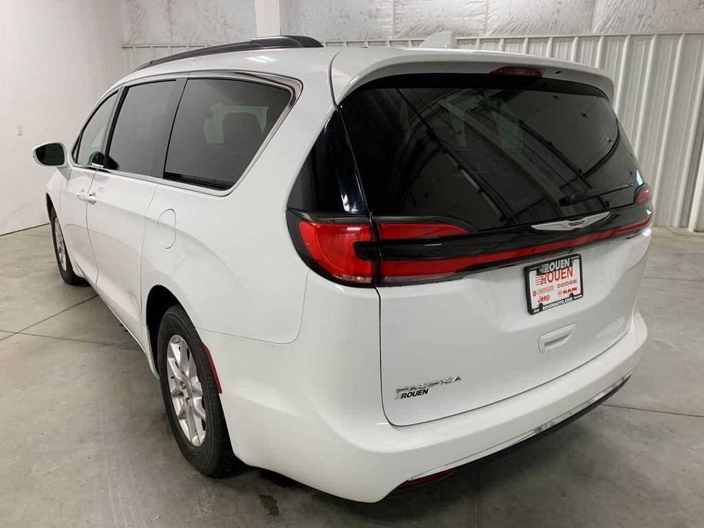 used 2022 Chrysler Pacifica car, priced at $22,224
