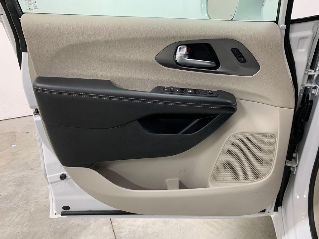 used 2022 Chrysler Pacifica car, priced at $22,224