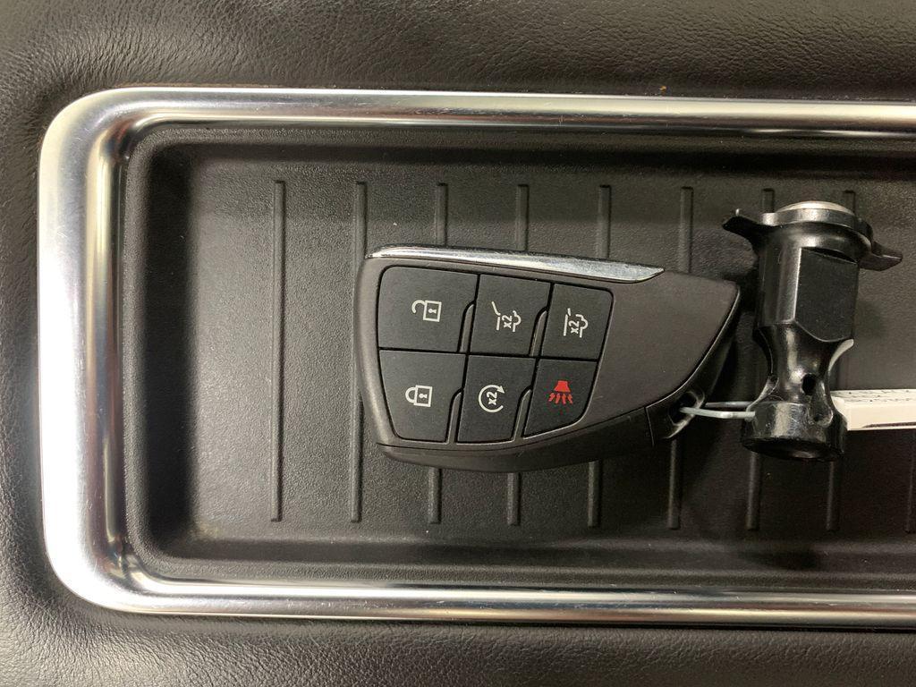 used 2022 GMC Yukon XL car, priced at $51,465