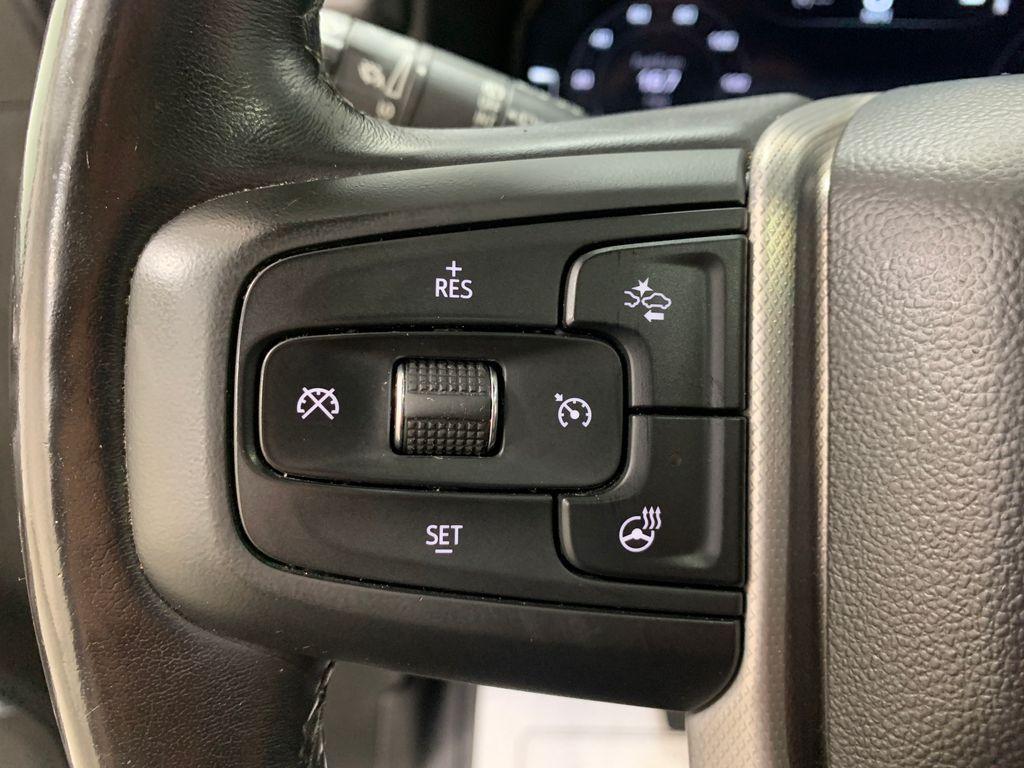 used 2022 GMC Yukon XL car, priced at $51,465