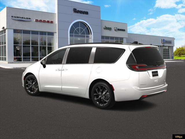 new 2024 Chrysler Pacifica car, priced at $46,862