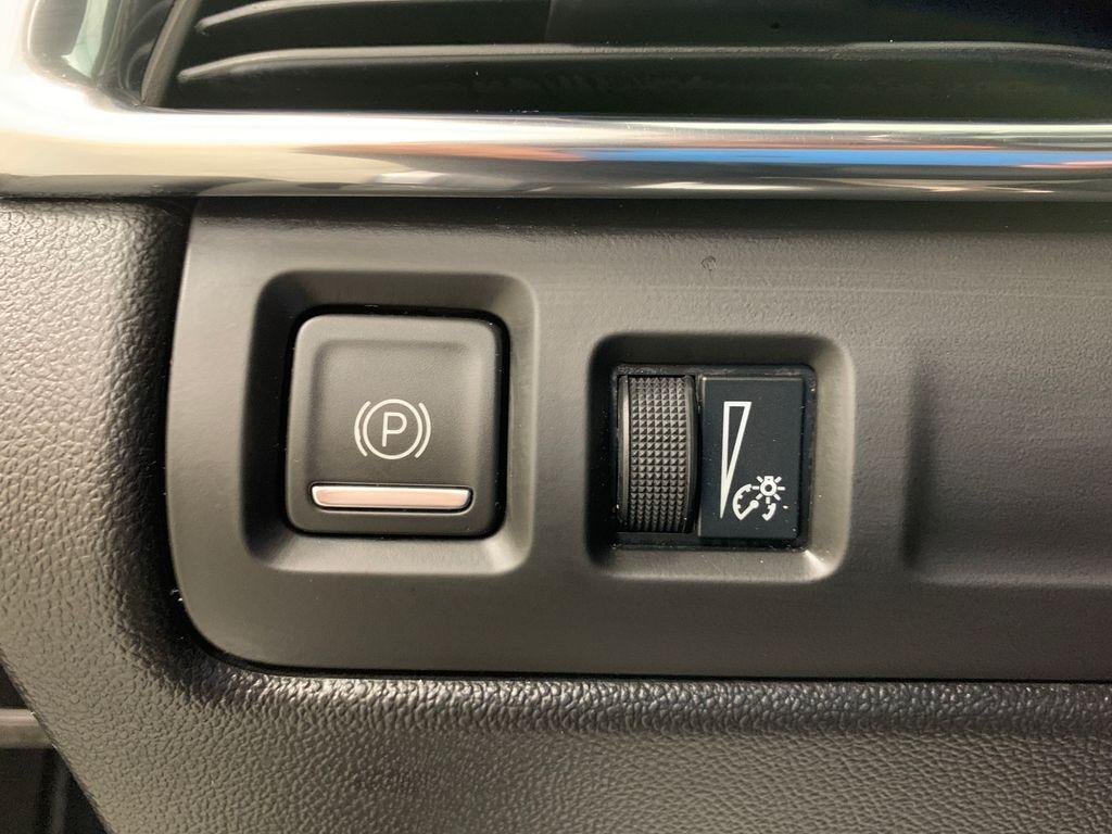 used 2020 Cadillac XT4 car, priced at $24,197