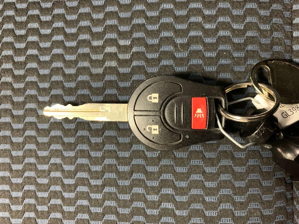 used 2016 Nissan Versa Note car, priced at $8,500