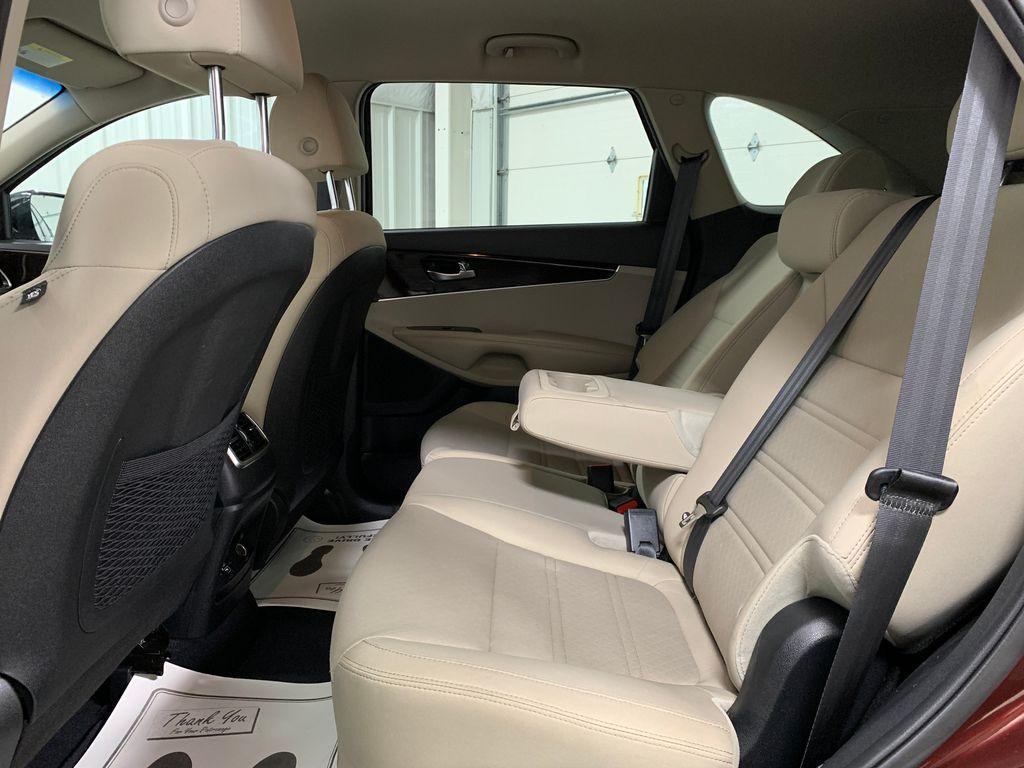 used 2020 Kia Sorento car, priced at $16,899