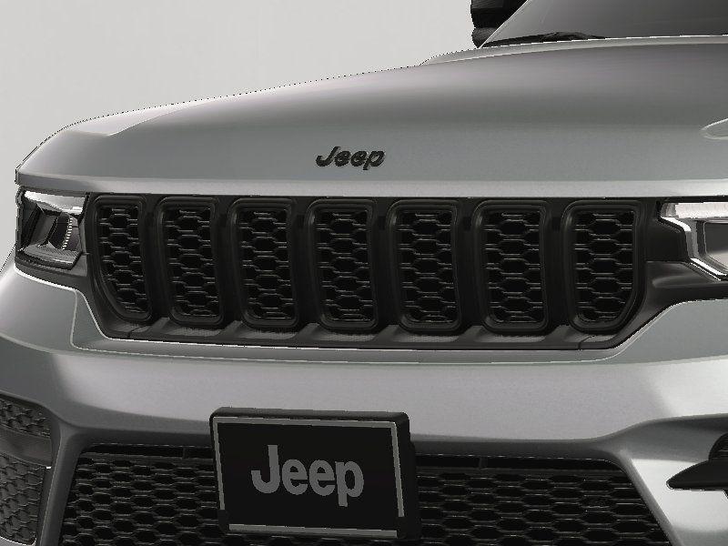 new 2024 Jeep Grand Cherokee car, priced at $42,152