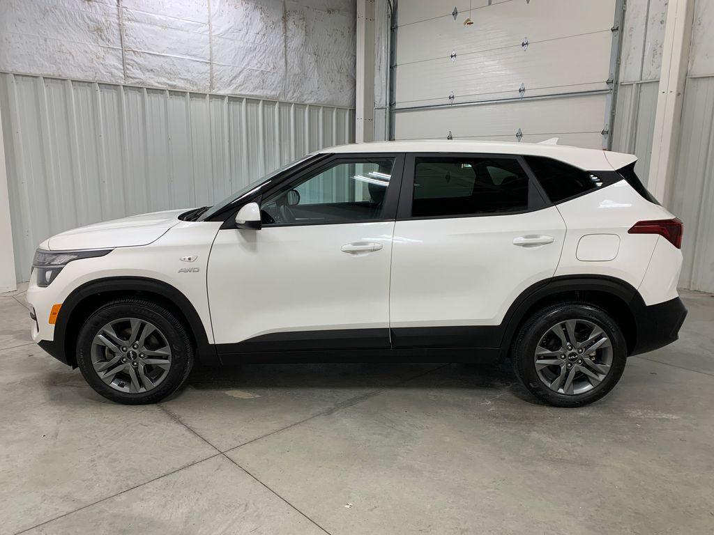 used 2023 Kia Seltos car, priced at $21,771