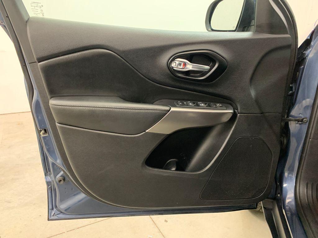 used 2021 Jeep Cherokee car, priced at $18,464