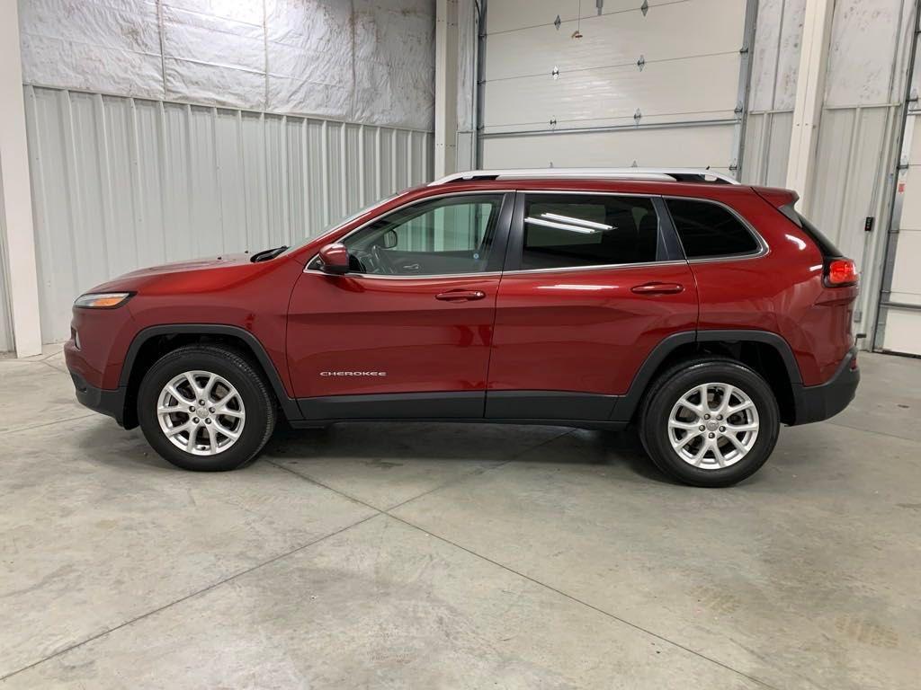 used 2014 Jeep Cherokee car, priced at $11,997