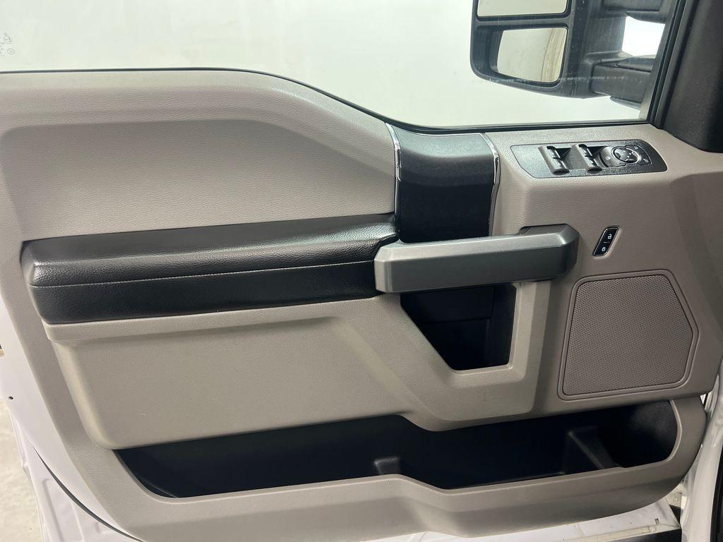 used 2017 Ford F-150 car, priced at $15,499