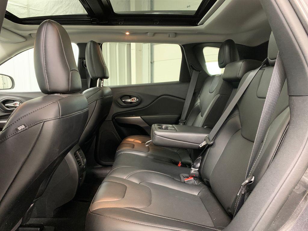used 2022 Jeep Cherokee car, priced at $26,837