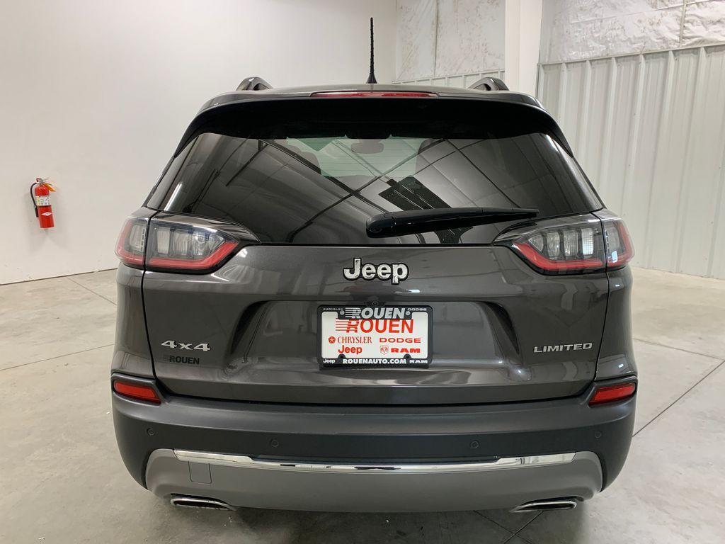 used 2022 Jeep Cherokee car, priced at $26,837