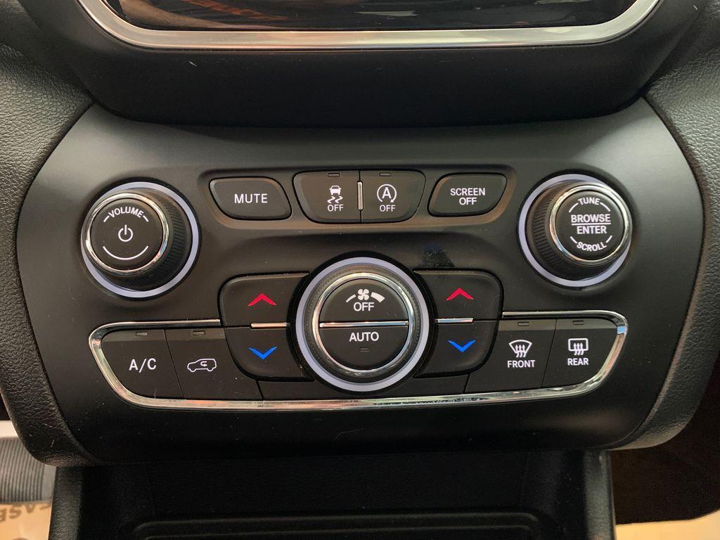 used 2022 Jeep Cherokee car, priced at $26,220