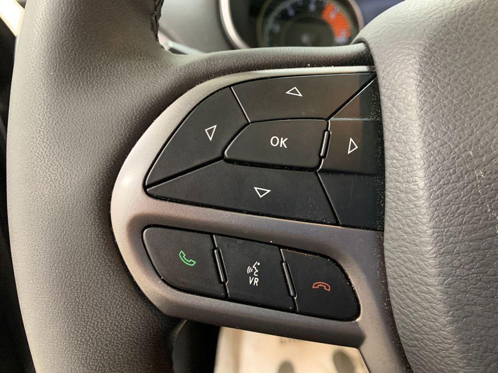 used 2022 Jeep Cherokee car, priced at $26,837