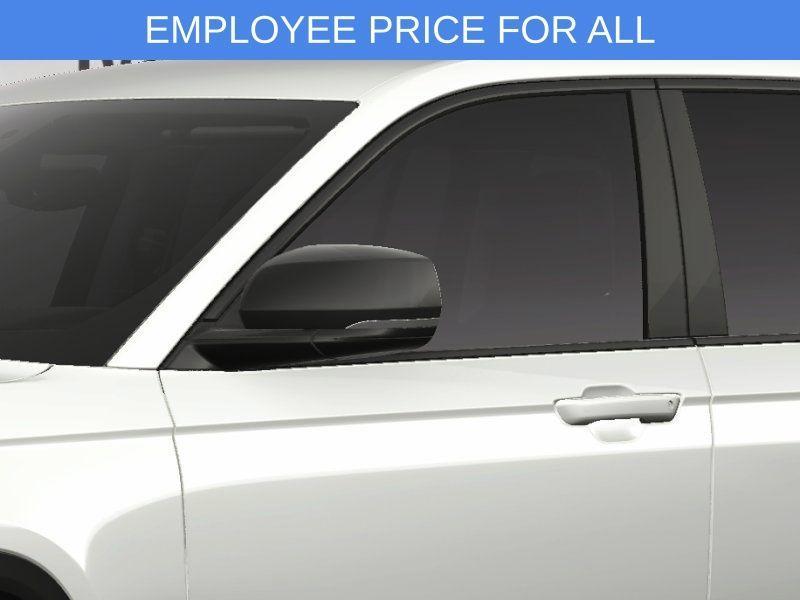 new 2025 Jeep Grand Cherokee car, priced at $45,176