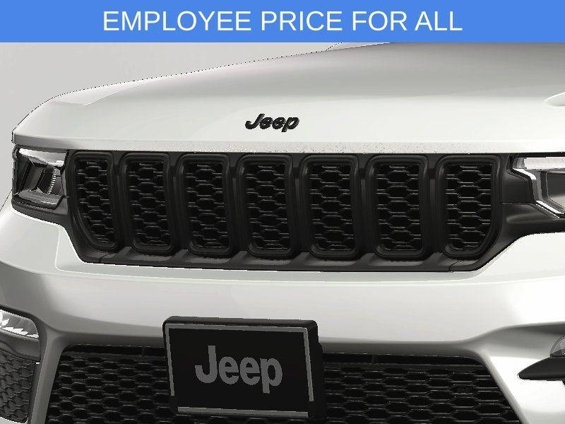 new 2025 Jeep Grand Cherokee car, priced at $45,176