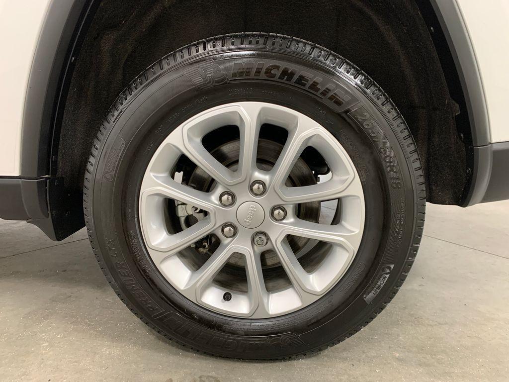 used 2021 Jeep Grand Cherokee car, priced at $24,634