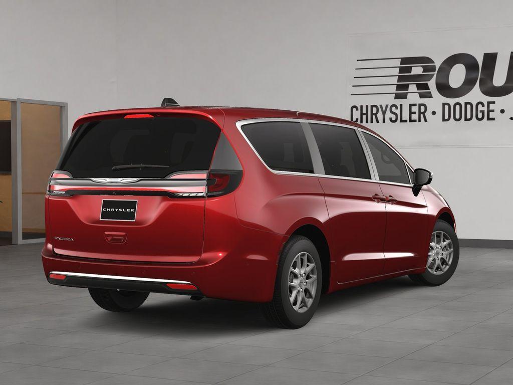 new 2025 Chrysler Pacifica car, priced at $39,829