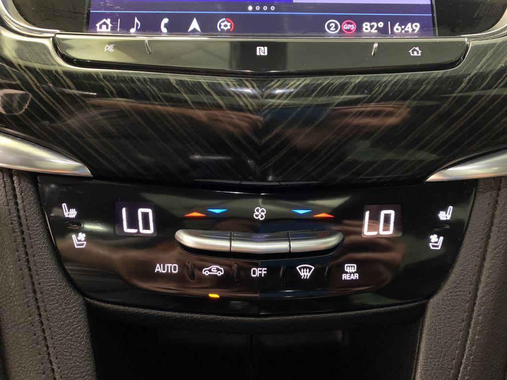 used 2021 Cadillac XT6 car, priced at $30,977