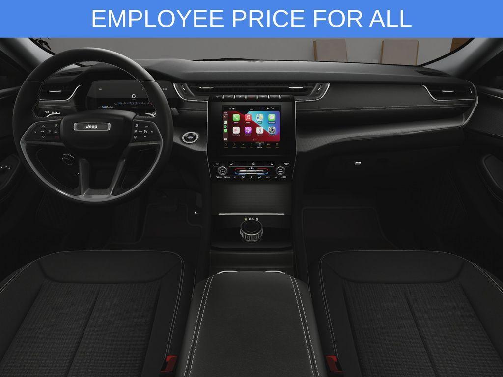 new 2025 Jeep Grand Cherokee car, priced at $41,317