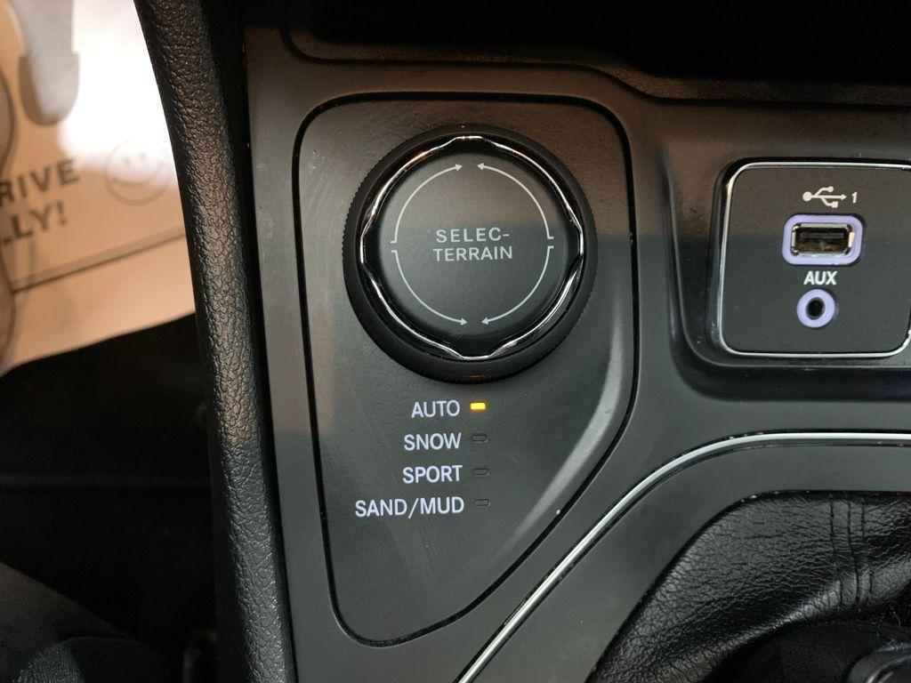 used 2021 Jeep Cherokee car, priced at $20,337