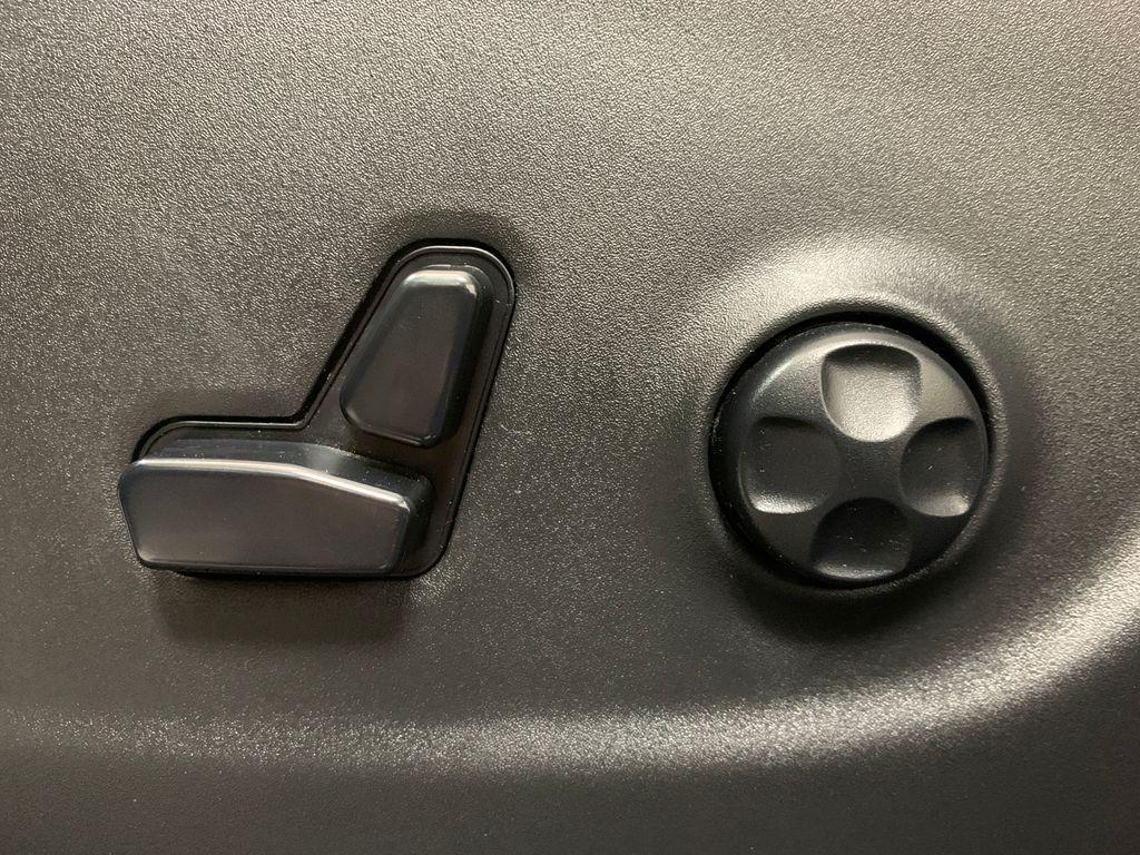 used 2021 Jeep Cherokee car, priced at $20,337