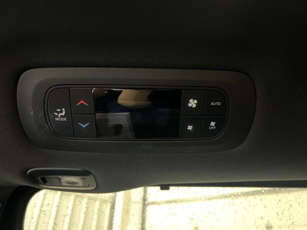 used 2021 Chrysler Pacifica car, priced at $28,919