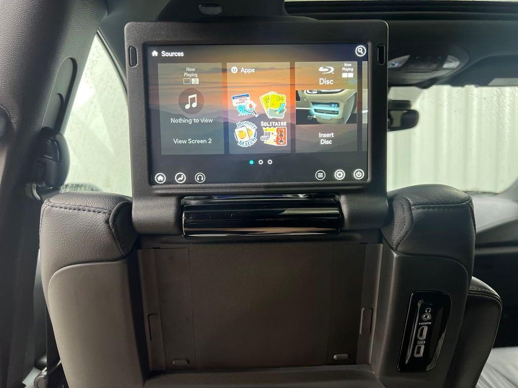 used 2021 Chrysler Pacifica car, priced at $28,919