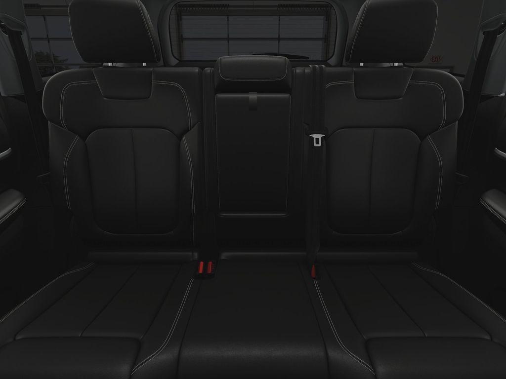 new 2025 Jeep Grand Cherokee car, priced at $41,605