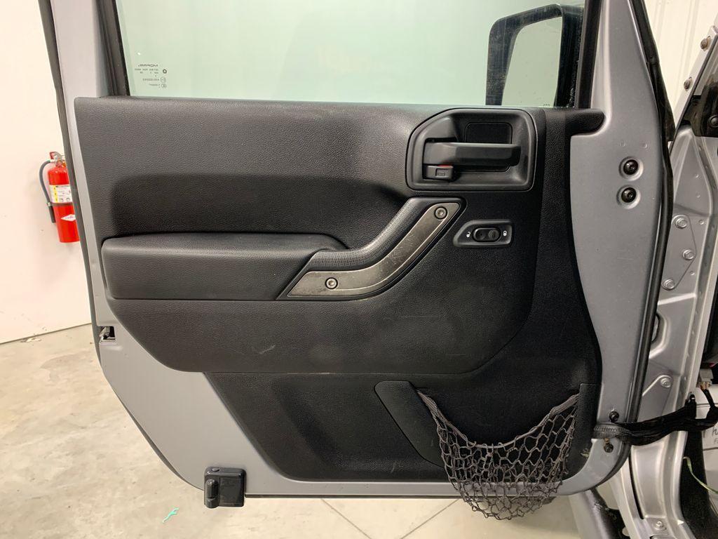 used 2015 Jeep Wrangler Unlimited car, priced at $16,799