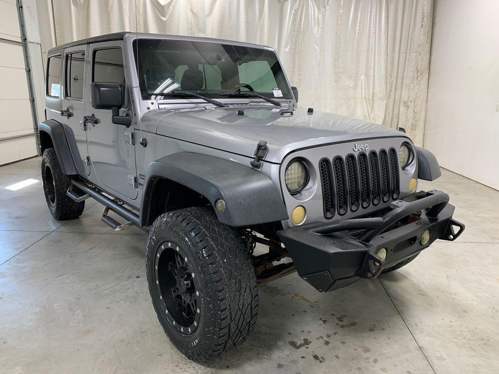 used 2015 Jeep Wrangler Unlimited car, priced at $16,799