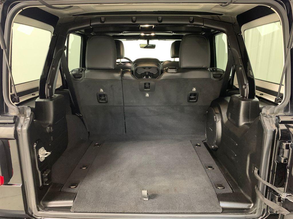 used 2021 Jeep Wrangler Unlimited car, priced at $35,994