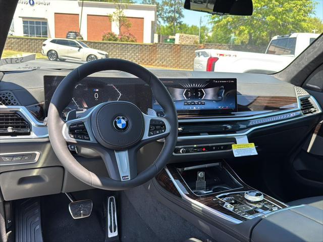 new 2025 BMW X7 car, priced at $106,915