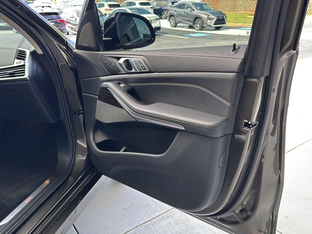 used 2021 BMW X7 car, priced at $51,900