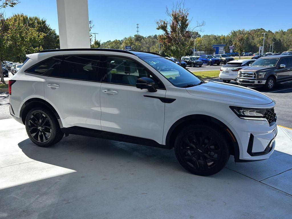 used 2022 Kia Sorento car, priced at $25,000