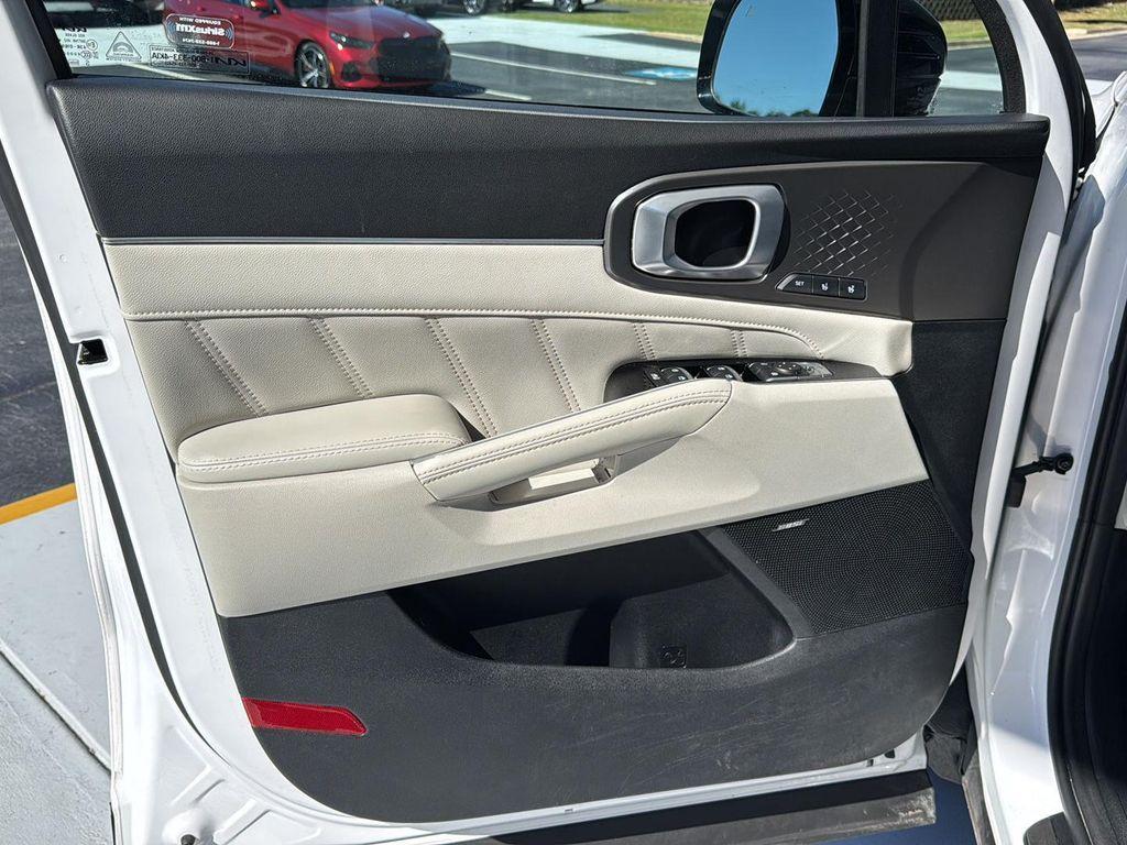 used 2022 Kia Sorento car, priced at $25,000