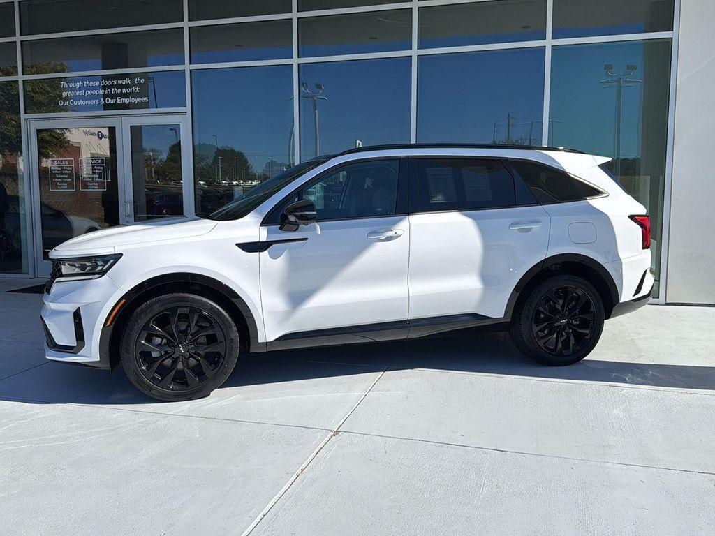 used 2022 Kia Sorento car, priced at $25,000