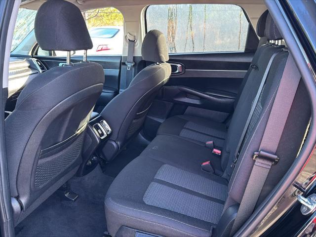 used 2022 Kia Sorento car, priced at $21,900
