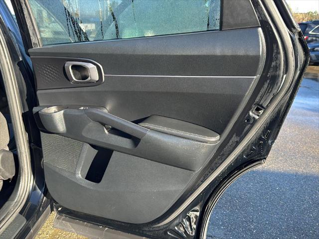 used 2022 Kia Sorento car, priced at $21,900