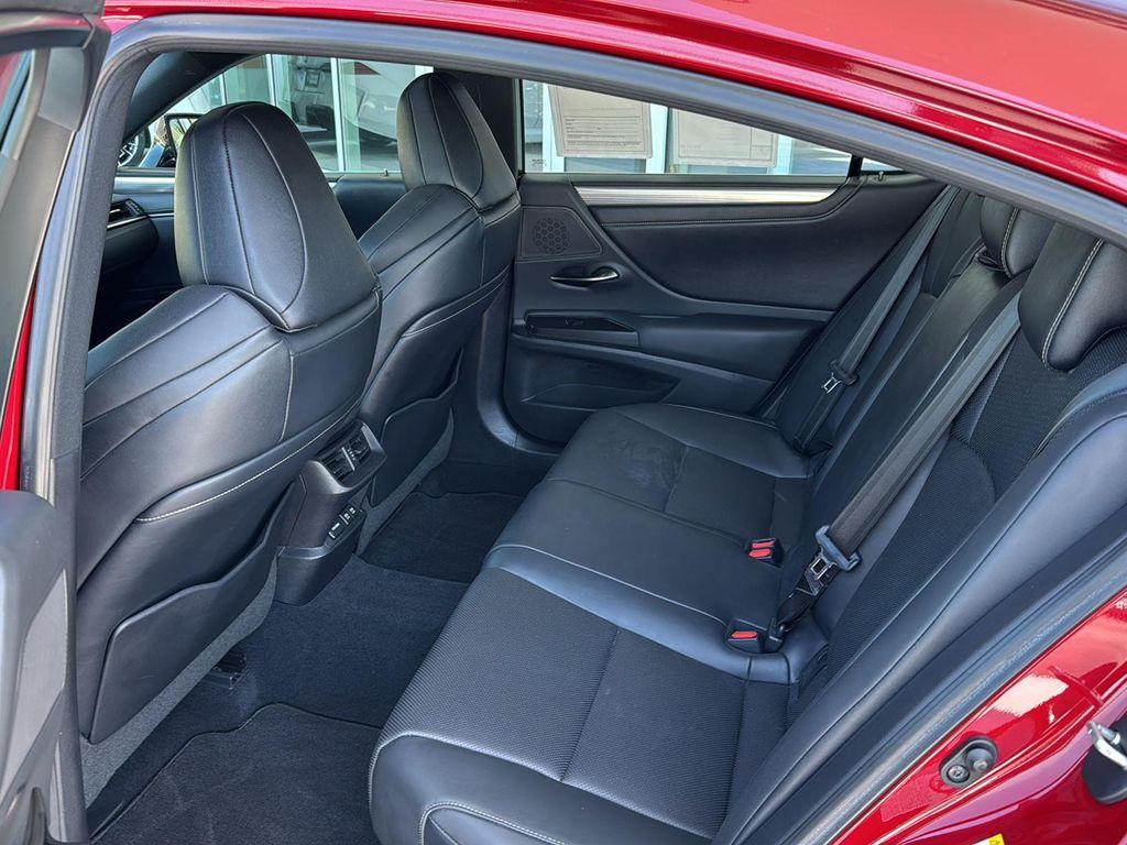 used 2019 Lexus ES 350 car, priced at $32,600