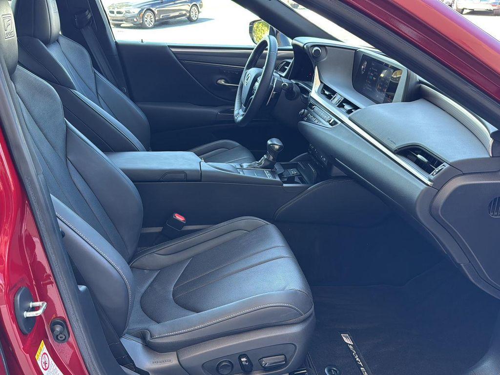 used 2019 Lexus ES 350 car, priced at $32,600