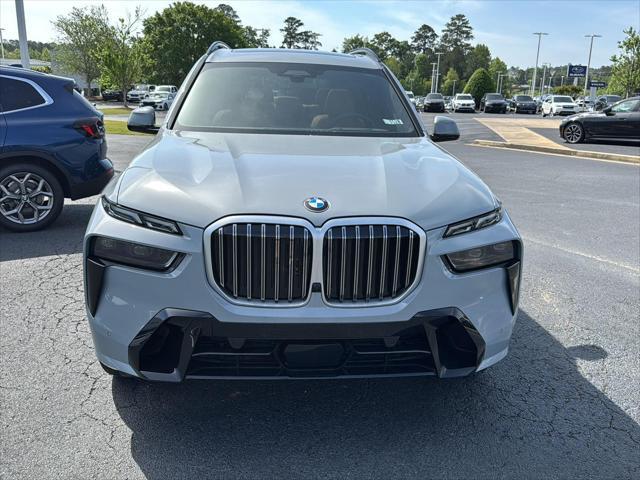 new 2025 BMW X7 car, priced at $98,505