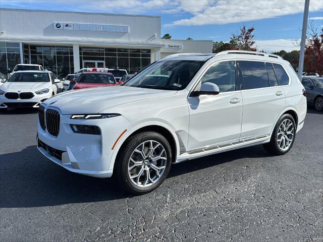 new 2025 BMW X7 car, priced at $90,450