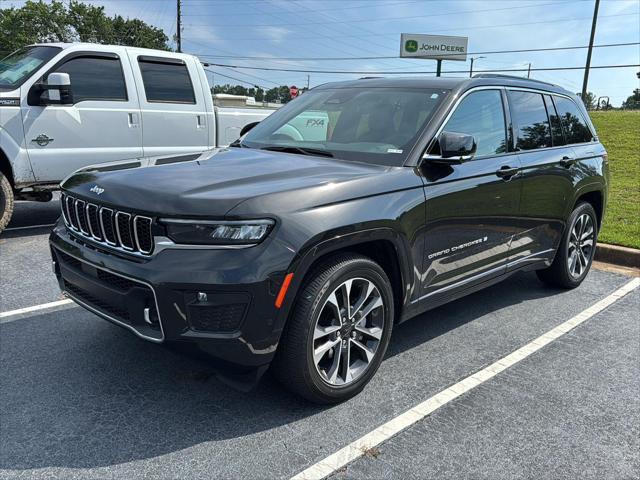used 2024 Jeep Grand Cherokee car, priced at $49,990