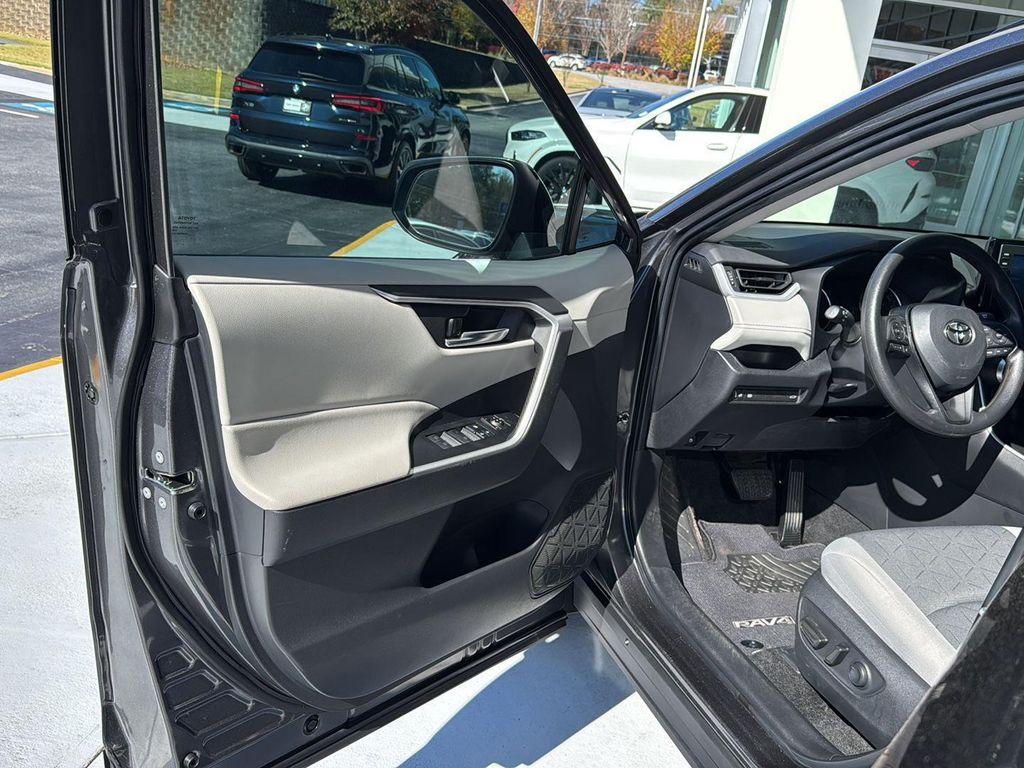 used 2022 Toyota RAV4 Hybrid car, priced at $22,806