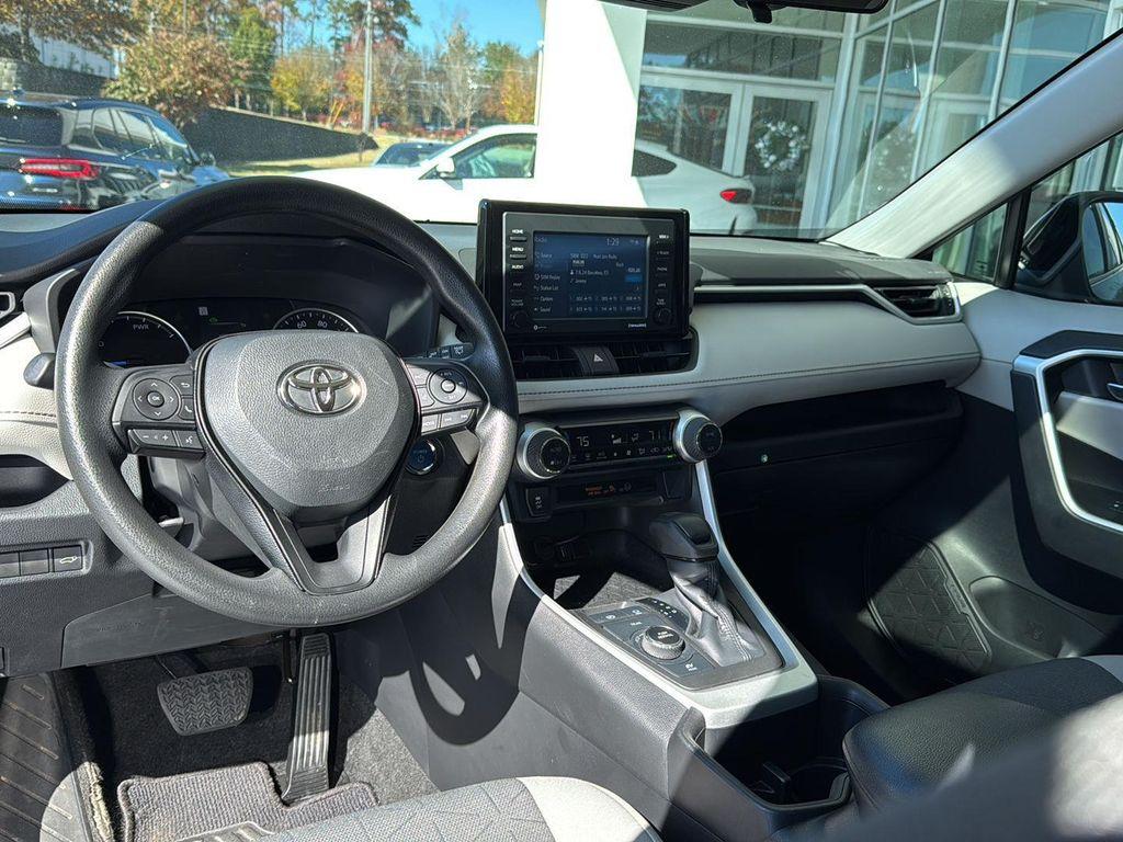 used 2022 Toyota RAV4 Hybrid car, priced at $22,806