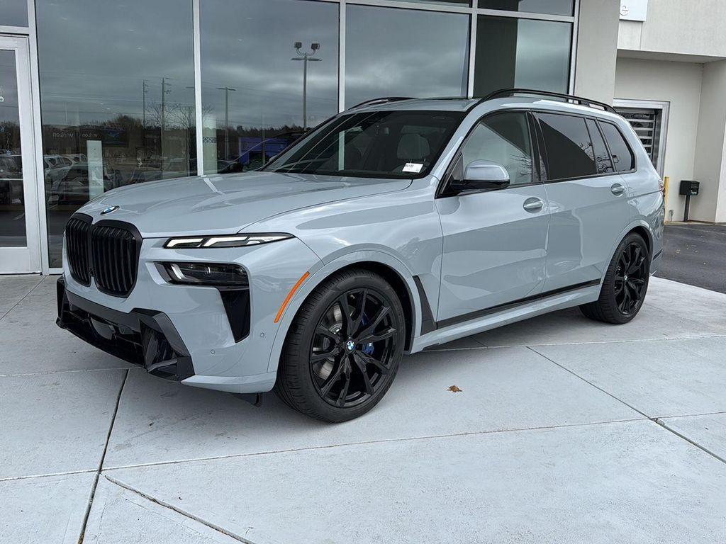 new 2026 BMW X7 car, priced at $99,935