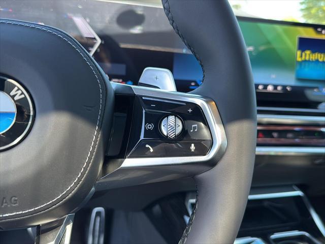 new 2025 BMW 760 car, priced at $134,485