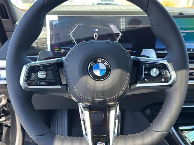 new 2025 BMW 760 car, priced at $134,485