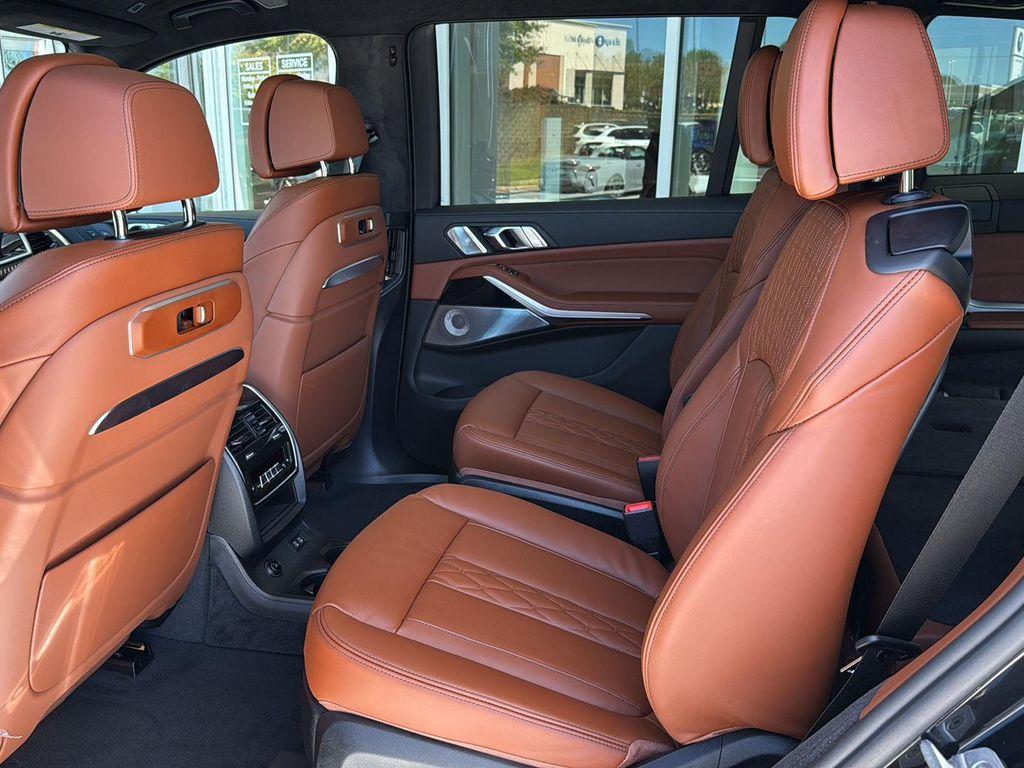 new 2026 BMW X7 car, priced at $131,455